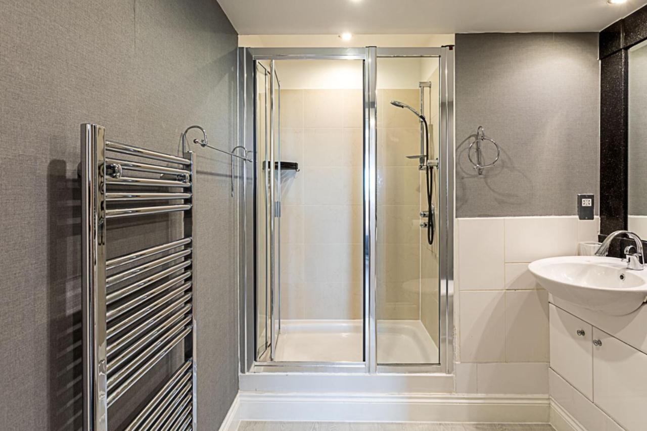 Ferienwohnung Convenient Urban Pad In Paddington London Exterior foto